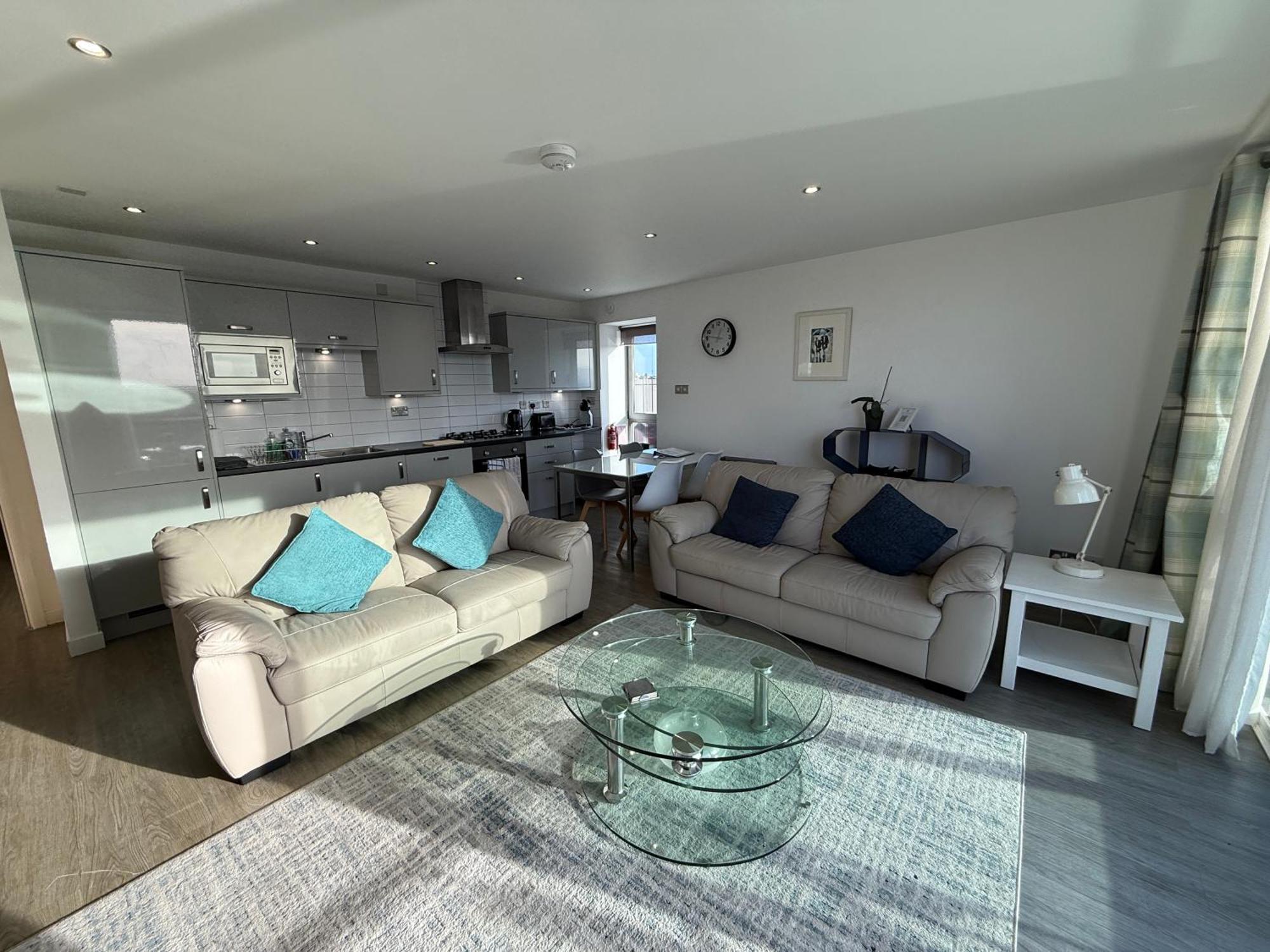 Principal Apartments - Clyde Waterfront Apartments — Photos 1